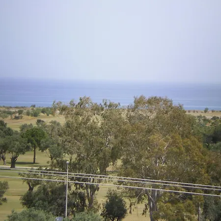 Celadi Vista Hotel 3*